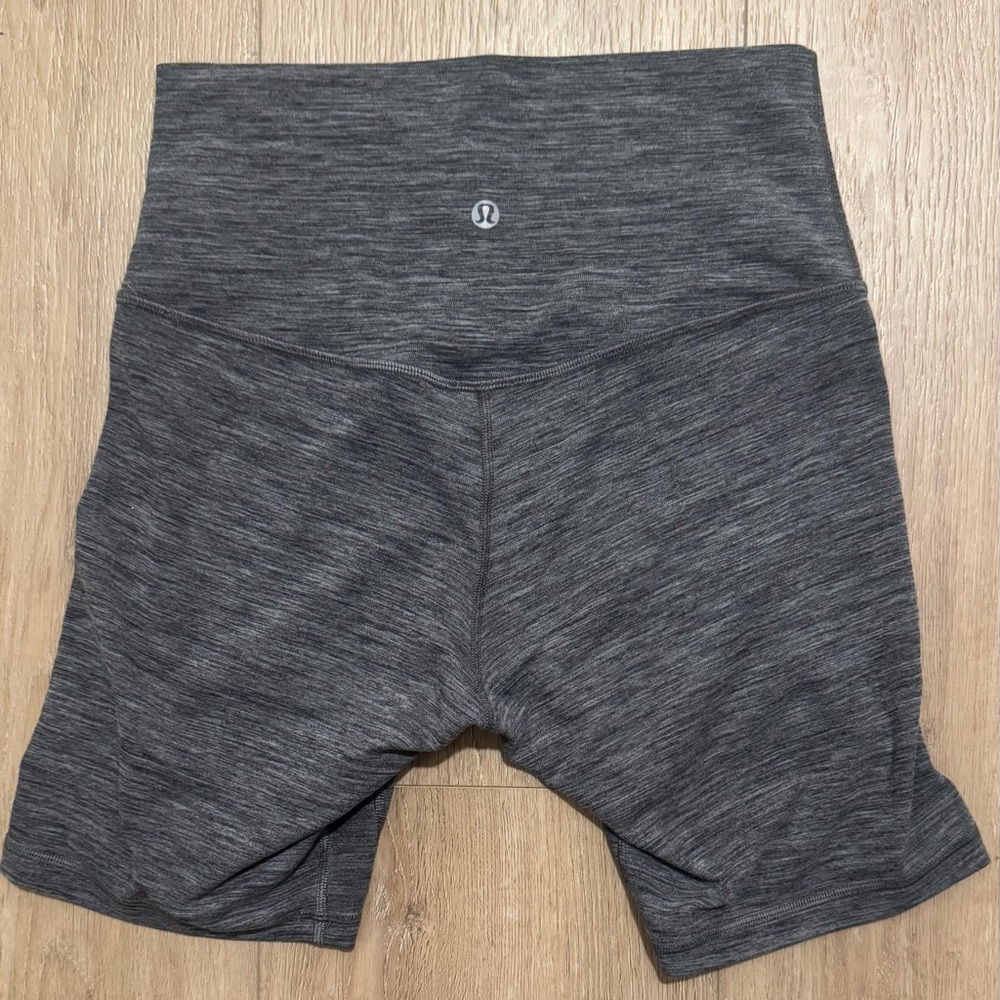 lululemon athletica Gray Women's High-Waisted Shorts, Size S